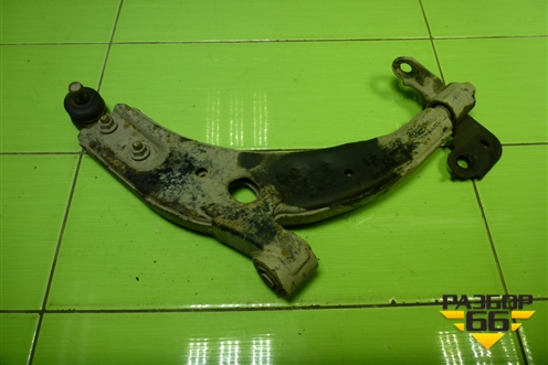 Рычаг передний правый для Kia Spectra с 2001г (Спектра)