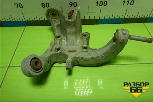 Кулак задний правый для Honda Accord(CL-CM) с 2003-2007г (Аккорд)