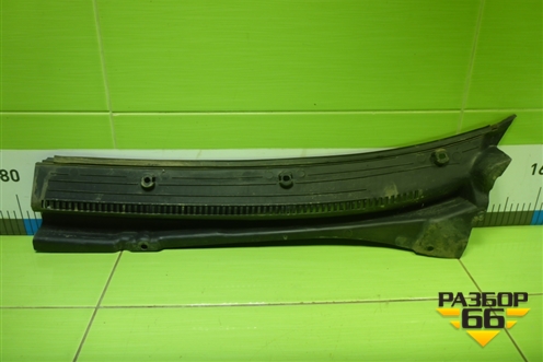 Решетка стеклоочистителей правая (0K2A150785) для Kia Spectra с 2001г (Спектра)