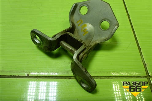 Петля двери передней правой нижняя для Kia Spectra с 2001г (Спектра)