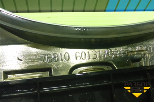 Накладка двери багажника (7681060131) для Toyota Land Cruiser Prado(150) с 2009г (Ленд Крузер Прадо)