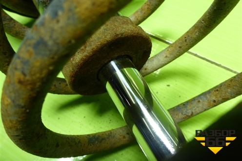 Амортизатор задний левый для Kia Spectra с 2001г (Спектра)