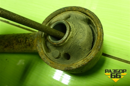 Тяга задняя продольная правая для Kia Spectra с 2001г (Спектра)