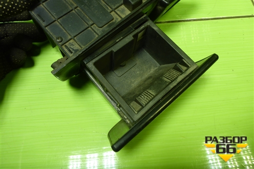 Пепельница (0K2S164611) для Kia Spectra с 2001г (Спектра)