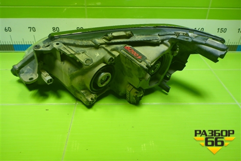 Фара правая (после 2014г галоген) (8113033771) для Toyota Camry V50 с 2011-2018г (Камри)