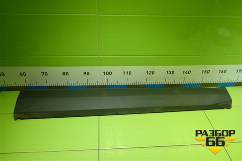 Накладка двери передней правой (8891867648) для Geely Atlas 2 с 2023г (Атлас)