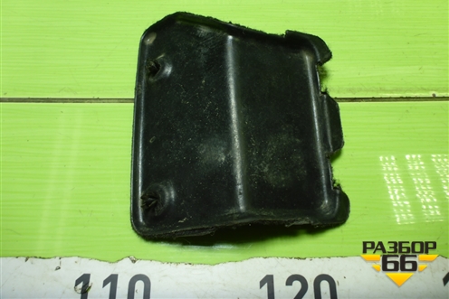 Накладка внутренняя (на обшивку багажника правая) для Kia Spectra с 2001г (Спектра)