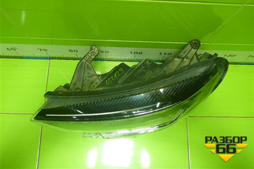 Фара левая (после 2022г Led с блоком) (8450040001) для VAZ Vesta/Веста с 2015г