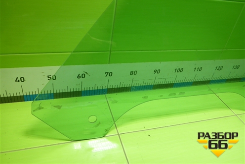 Стекло двери передней левой для Mini Cooper R50/52/53 (Купер)