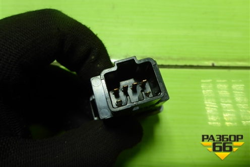 Кнопка включения ПТФ (задняя) для Hyundai Porter с 1996-2011г (Портер)