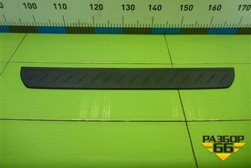 Накладка порога внутренняя переднего левого (в проём 5ти дверный кузов) (84252SMGE012) для Honda Civic 5D с 2005-2011г (Цивик)