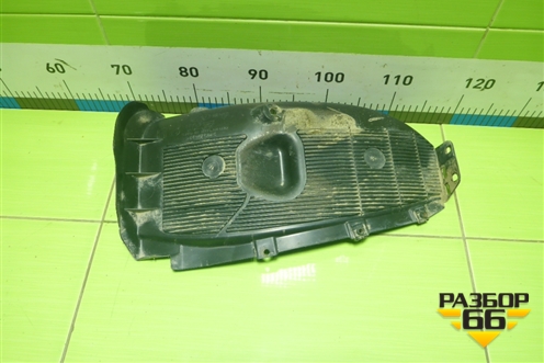 Пыльник заднего бампера левый (868211R000) для Hyundai Solaris с 2010-2016г (Солярис)