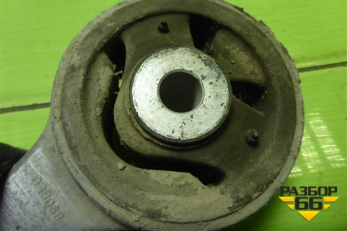 Опора двигателя правая (1.8л R18A2) для Honda Civic 5D с 2005-2011г (Цивик)