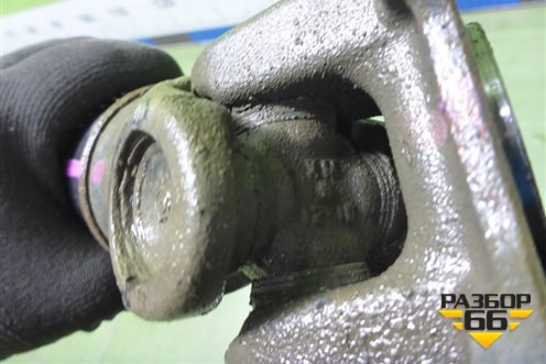 Вал карданный задний (493002W200 493002W250) для Hyundai Santa Fe с 2012-2018г (Санта Фе)