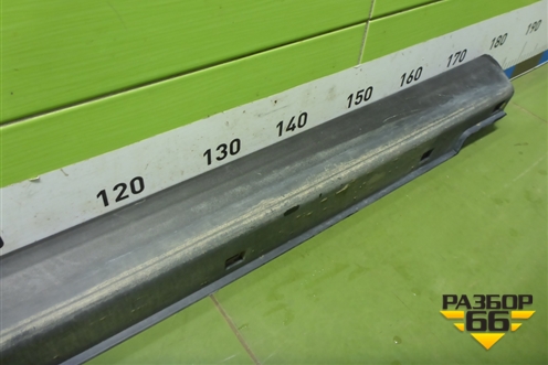 Накладка на порог наружная правая (877522W000) для Hyundai Santa Fe с 2012-2018г (Санта Фе)