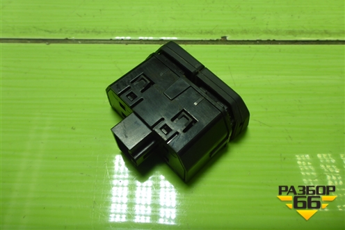 Кнопка обогрева сидений для Kia Rio с 2011-2016г (Рио 3)