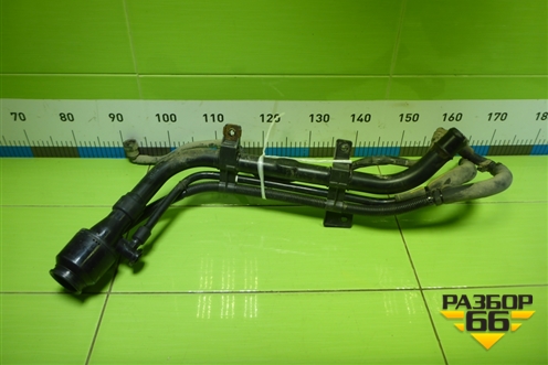 Горловина топливного бака (310302W000) для Hyundai Santa Fe с 2012-2018г (Санта Фе)