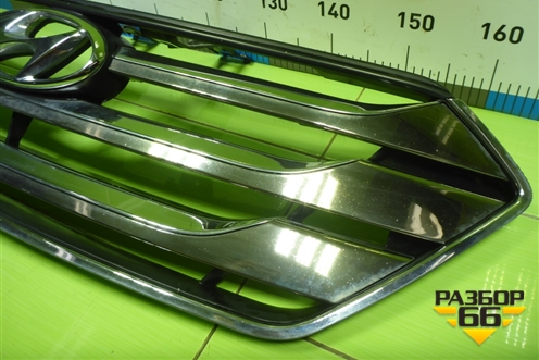 Решетка радиатора (до 2015г) (863512W050) для Hyundai Santa Fe с 2012-2018г (Санта Фе)