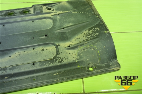 Защита антигравийная правая (842252W000) для Hyundai Santa Fe с 2012-2018г (Санта Фе)