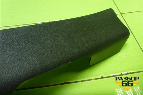 Накладка порога внутренняя переднего правого (858822W000) для Hyundai Santa Fe с 2012-2018г (Санта Фе)