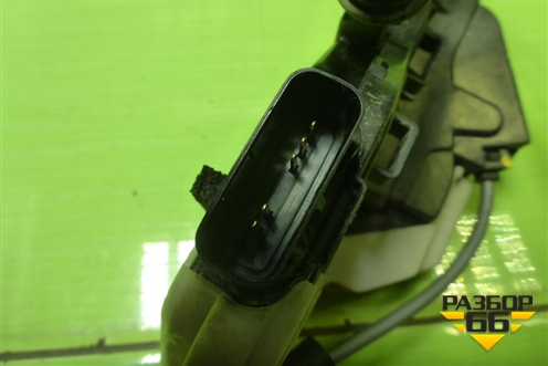 Замок двери задней правой (814202W010) для Hyundai Santa Fe с 2012-2018г (Санта Фе)