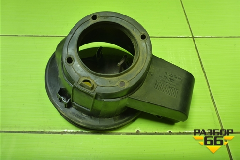 Лючок бензобака (695132W000) для Hyundai Santa Fe с 2012-2018г (Санта Фе)