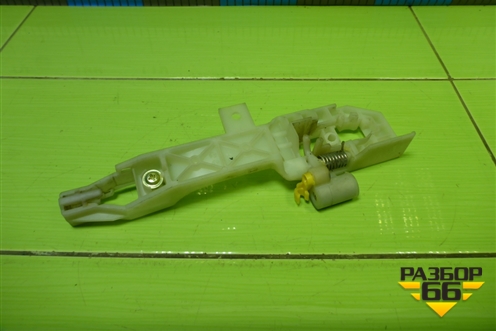 Кронштейн ручки наружной задней левой для Kia Rio с 2011-2016г (Рио 3)