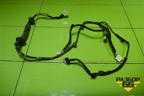 Проводка двери задней правой (эл.стеклоподъёмник) для Kia Rio с 2011-2016г (Рио 3)