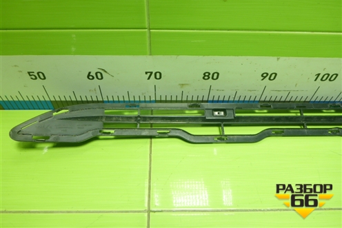 Решетка в передний бампер центральная (A731X01271B) для BAIC X35 с 2019г (Х35)