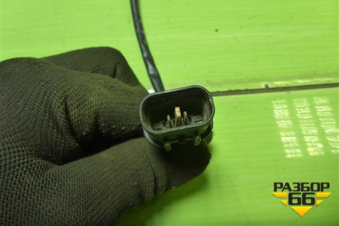 Датчик уровня жидкости в бачке омывателя для Kia Rio с 2011-2016г (Рио 3)