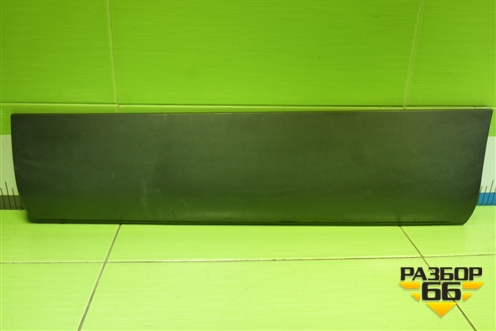 Накладка двери задней левой (4L0853969) для Audi Q7 c 2005-2015г (Ку 7)