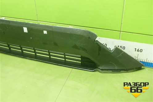 Решетка в передний бампер центральная (5311342110) для Toyota Rav-4 с 2018г (Рав 4)