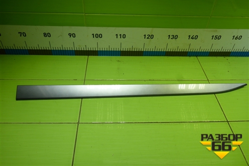 Накладка двери передней левой (88918676452) для Geely Atlas 2 с 2023г (Атлас)