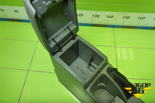 Подлокотник (хетчбэк) (96554658) для Chevrolet Lacetti с 2003г (Лачетти)