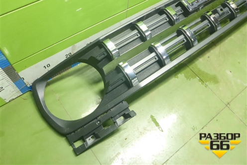 Решетка радиатора (5509100XKJ20A) для Haval H3 с 2023-2025г (Аш3)