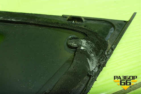 Стекло глухое левое (8R0845299Q) для Audi Q5 c 2008-2017г (Ку 5)