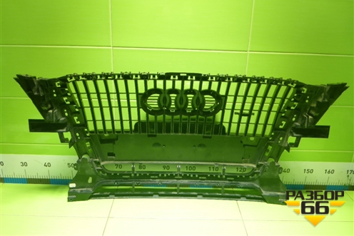 Решетка радиатора (после 2012г под парктроник правый руль) (8R0853651) для Audi Q5 c 2008-2017г (Ку 5)