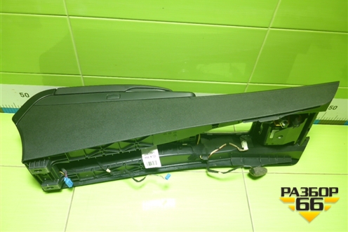 Подлокотник (правый руль) (A2046800150) для Mercedes Benz C-Klass W204 с 2007-2014г (Ц)