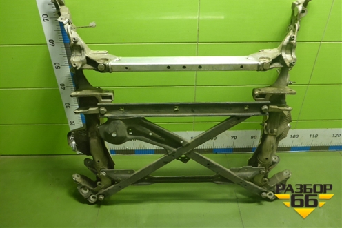 Подрамник передний АКПП (с распоркой) (8R0399315G) для Audi Q5 c 2008-2017г (Ку 5)