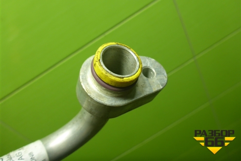 Трубка кондиционера (8E2260712AG) для Audi A4 (В7) с 2004-2009г (А4)