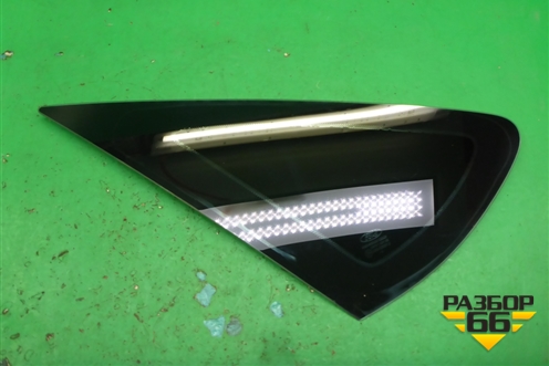 Стекло глухое левое (седан) для Ford Focus 2 с 2008-2011г (Фокус)