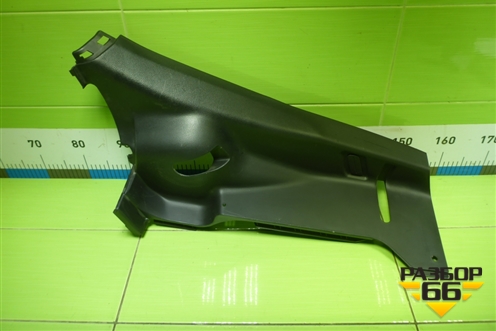 Обшивка стойки задняя нижняя правая (седан) (95470704) для Chevrolet Aveo (Т300) с 2011г (Авео Т300)