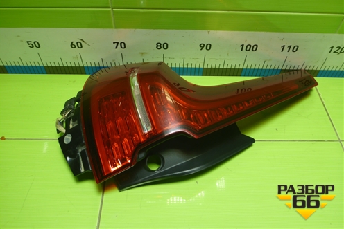 Фонарь задний левый (32228898) для Volvo V60 с 2018г (В60)