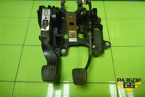 Педальный узел (95057540) для Chevrolet Aveo (Т300) с 2011г (Авео Т300)