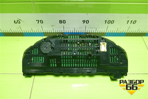 Щиток приборов (правый руль) (A2045409148) для Mercedes Benz C-Klass W204 с 2007-2014г (Ц)
