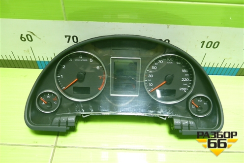 Щиток приборов (правый руль) (8E0920931M) для Audi A4 (В7) с 2004-2009г (А4)