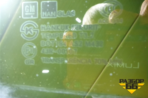 Стекло двери задней правой (седан) (95228224) для Chevrolet Aveo (Т300) с 2011г (Авео Т300)