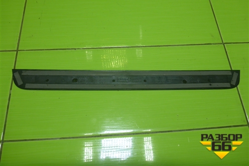 Накладка порога внутренняя переднего левого (S-line) (8K0853373) для Audi A4 (В8) с 2007-2015г (А4)