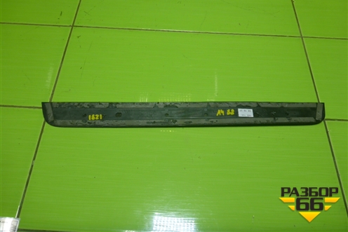 Накладка порога внутренняя переднего левого (в проём) (8K0853373) для Audi A4 (В8) с 2007-2015г (А4)