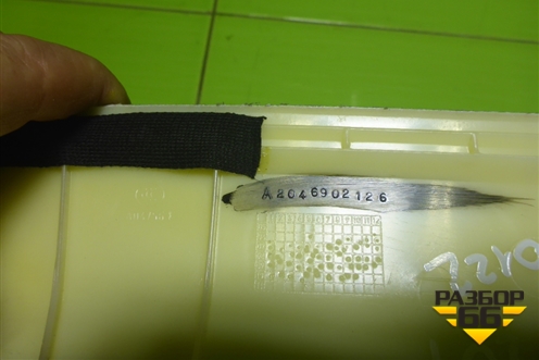 Обшивка стойки лобового стекла левая (A2046902126) для Mercedes Benz C-Klass W204 с 2007-2014г (Ц)